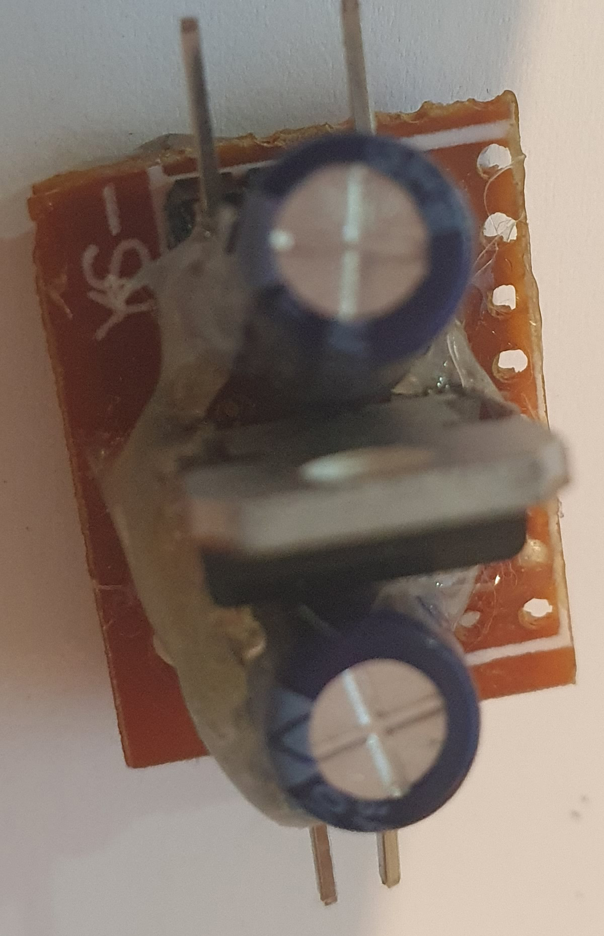 The cheapest 3.3V power supply using the LD33CV (LD1117V33) – Voodoo ...